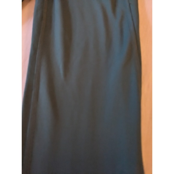 Green Women's Xs Dsg Leggings with Stretchy Fabric And Waist Band - Picture 2 of 7